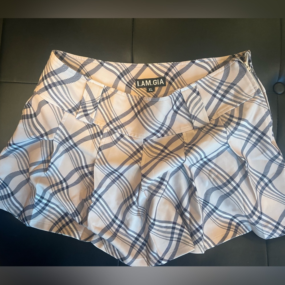 I Am Gia skirt